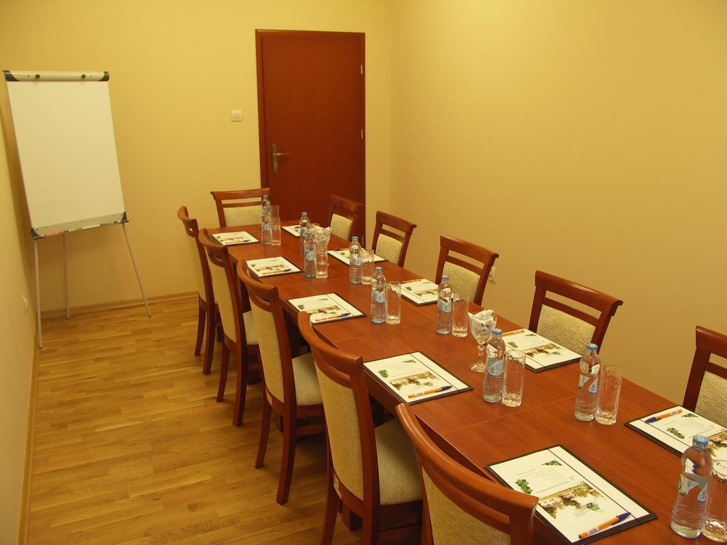 Курортний комплекс Ckm Centrum Konferencyjne Mazowsze 3*